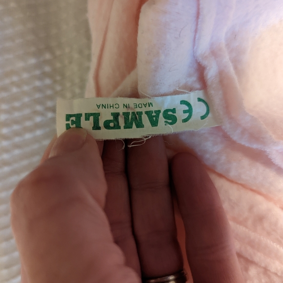 Pink bunny jacket about size 4T - Picture 3 of 6